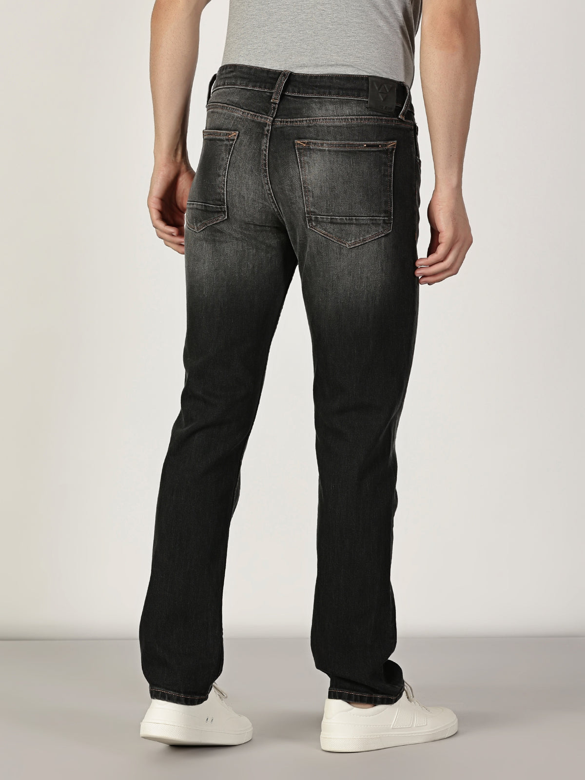 Straight  | Leg Jeans